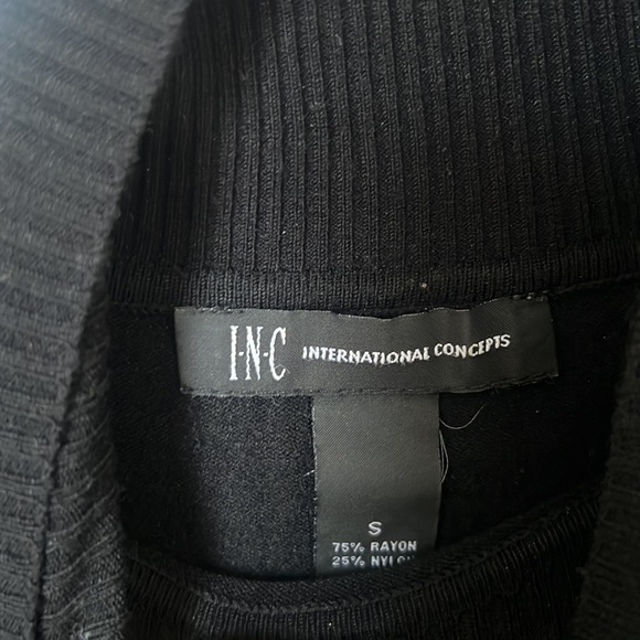 Black INC turtleneck sweater - Picture 3 of 3